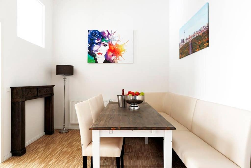 Sc 06 By Rockchair Apartments L Superhost Status L 4 Bedrooms Boxspringbeds 2 Bathrooms Balcony Elevator - Cozy Family & Business Flair Welcomes You! Berlin Bagian luar foto